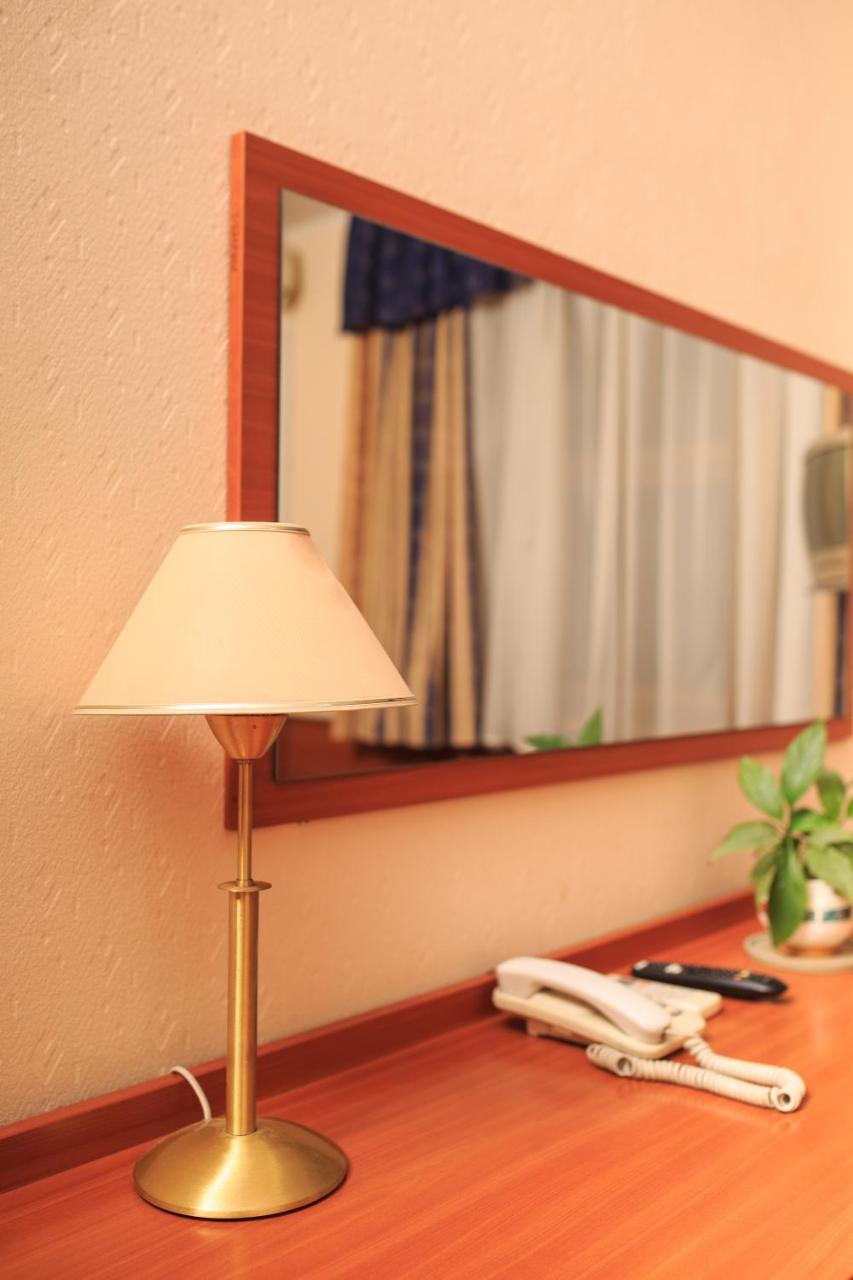 Hotel Zhayvir Kijów Zewnętrze zdjęcie